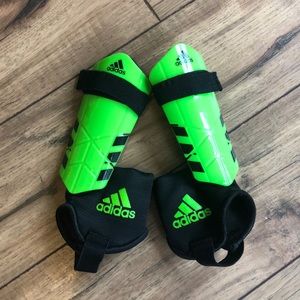 Adidas soccer shin guards for small kiddos